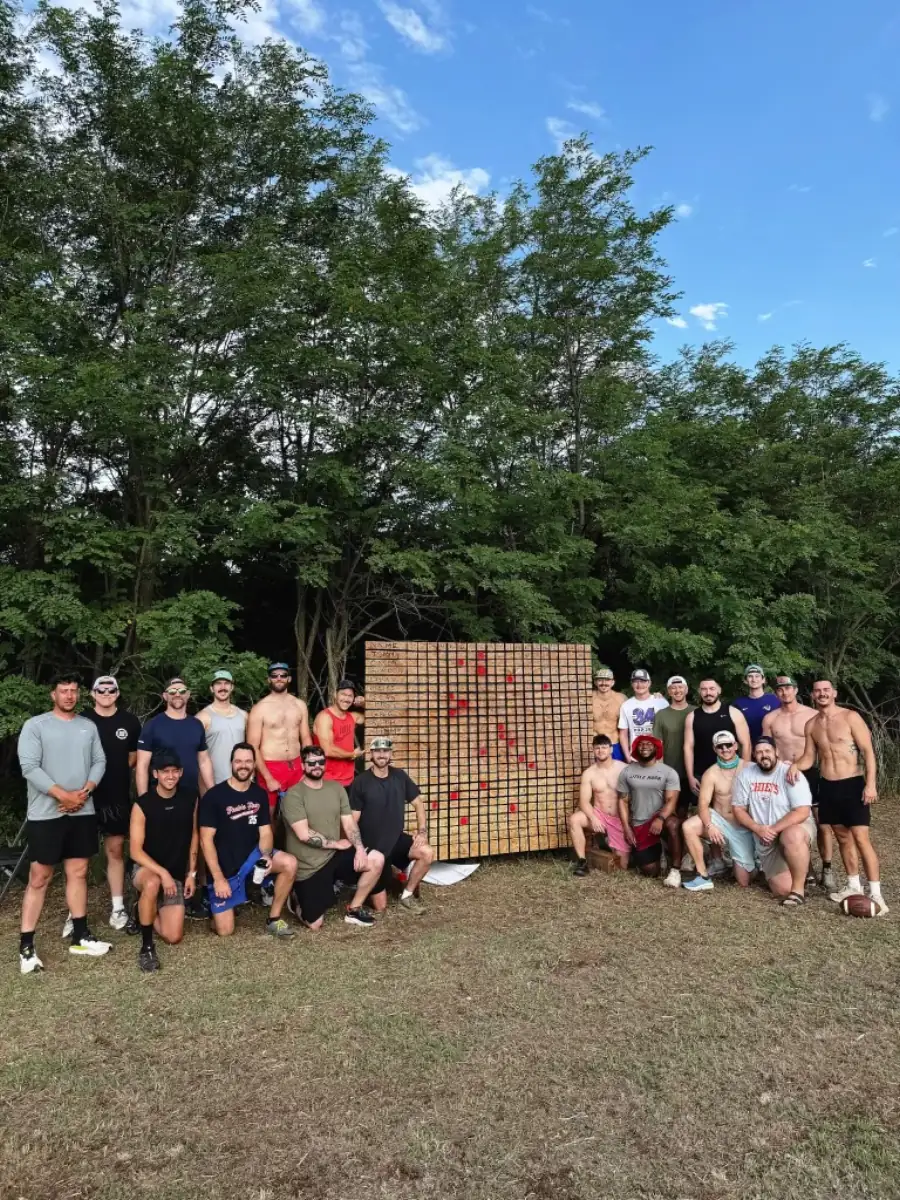 Meantime Runathon final board group photo